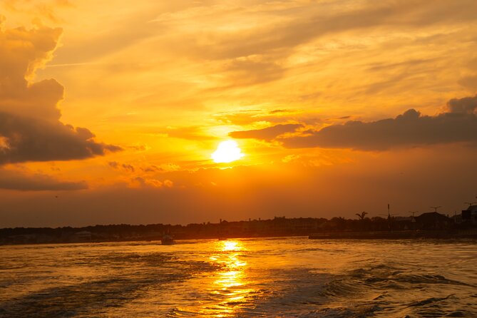 1-Hour Sea Rocket Sunset & OC Harbor Cruise in Ocean City, MD - Drinks, Seating, and What Your Ticket Covers