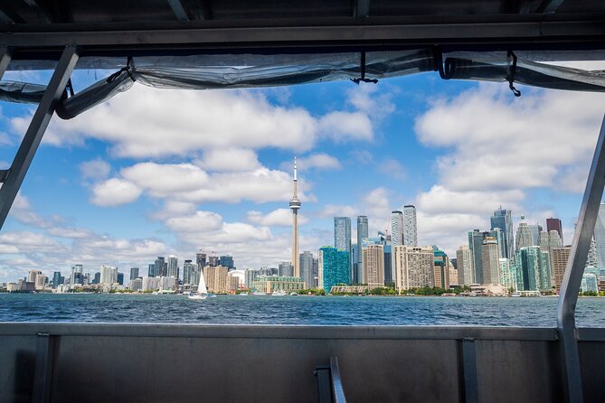 1-Hour Toronto Harbour Tour with Live Narration - Key points to know before you go
