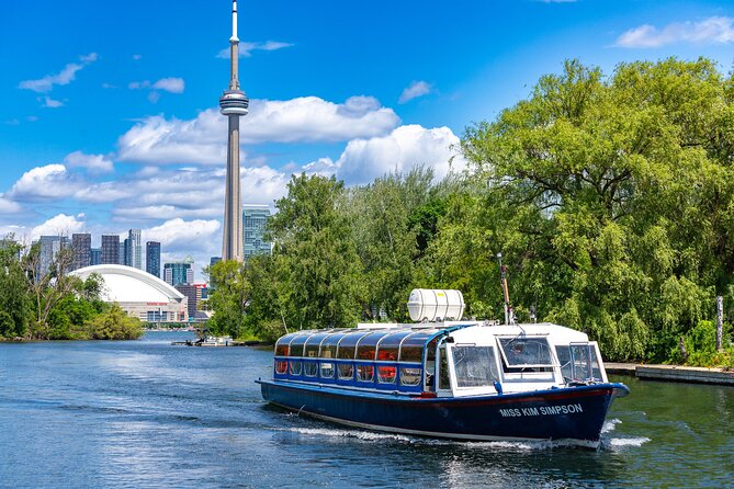 1-Hour Toronto Harbour Tour with Live Narration - Rogers Centre and Toronto’s downtown profile
