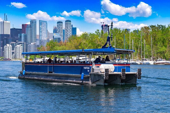 1-Hour Toronto Harbour Tour with Live Narration - Live narration: the part that makes or breaks the ride