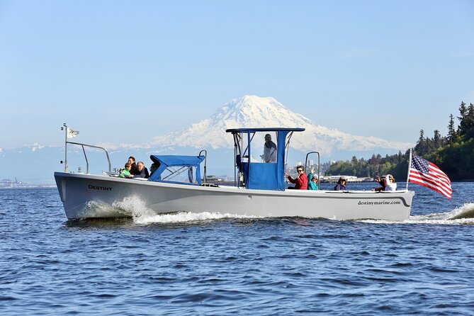 2 Hour Guided Boat Tour in Gig Harbor and Narrows Bridges - Leaving Gig Harbor and seeing the village from the water