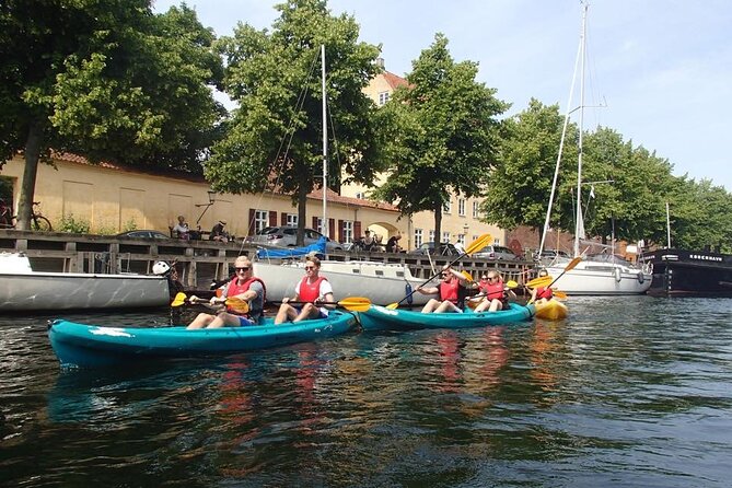 2 Hours Guided Kayak Tour in Copenhagen Harbor - Starting at Kalvebod Bølge with time to get ready