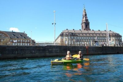 2 Hours Guided Kayak Tour in Copenhagen Harbor