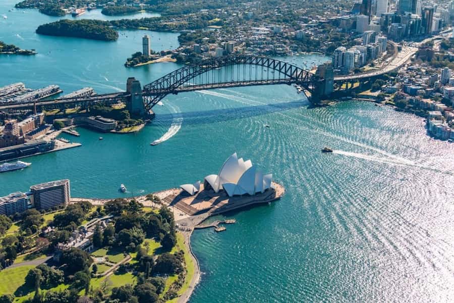 30-minute Private Sydney Harbour Helicopter Tour for 2 - Key points to know before booking