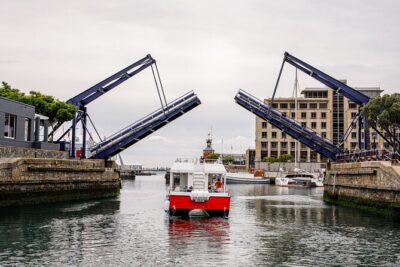 30min Harbour Boat Cruise Cape Town
