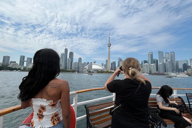60-Minute Toronto Sightseeing Harbour Tour - Boarding the Oriole at Queens Quay