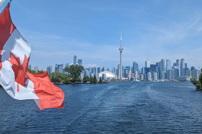 60-Minute Toronto Sightseeing Harbour Tour - Commentary, languages, and the sound problem