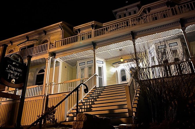 90-Minute Ghost Walking Tour in Boothbay Harbor - The Tugboat Inn’s Ghostly Captain