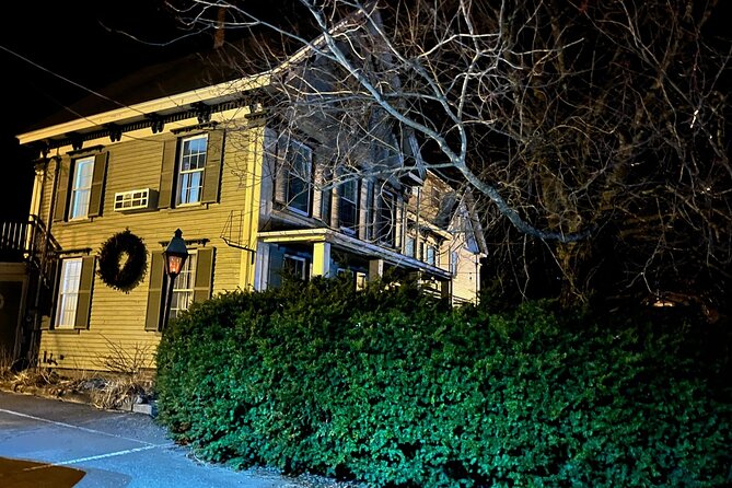 90-Minute Ghost Walking Tour in Boothbay Harbor - The Opera House, Boothbay Harbor’s Haunted Star