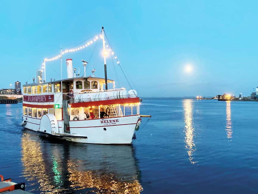 Aarhus: Christmas Harbour Cruise with Local Guide - Christmas Lights, Sunset, and Winter Comfort