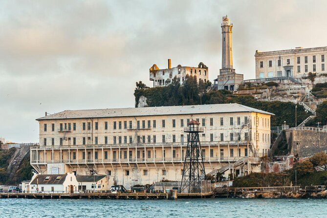 Alcatraz Night Tour and San Francisco Bay Cruise - Key points to know before booking