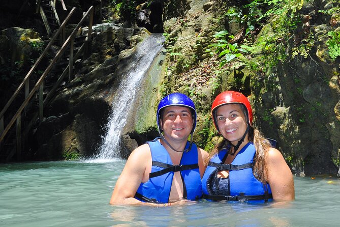 Amber Cove and Taino bay Cruise Ship – Waterfalls of Damajagua - The short ride from the cruise port to Imbert