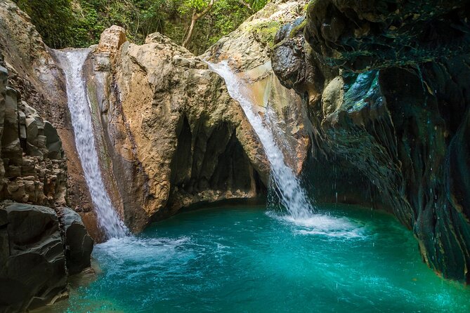 Amber Cove and Taino bay Cruise Ship – Waterfalls of Damajagua - A Dominican lunch after the falls