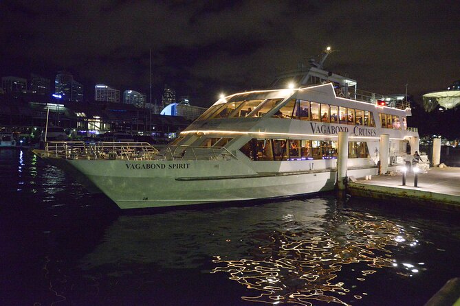 Australia Day Dinner and Fireworks Cruise on Sydney Harbour - Setting off from King Street Wharf 9