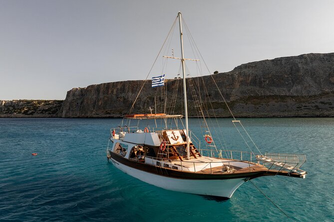 Bay to Bay Cruise in Lindos - Kamares Beach and the pirate stories