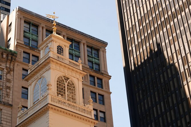 Best of Boston Combo: Harbor Cruise & VIP Freedom Trail - Old North Church and the Bell Chamber Visit
