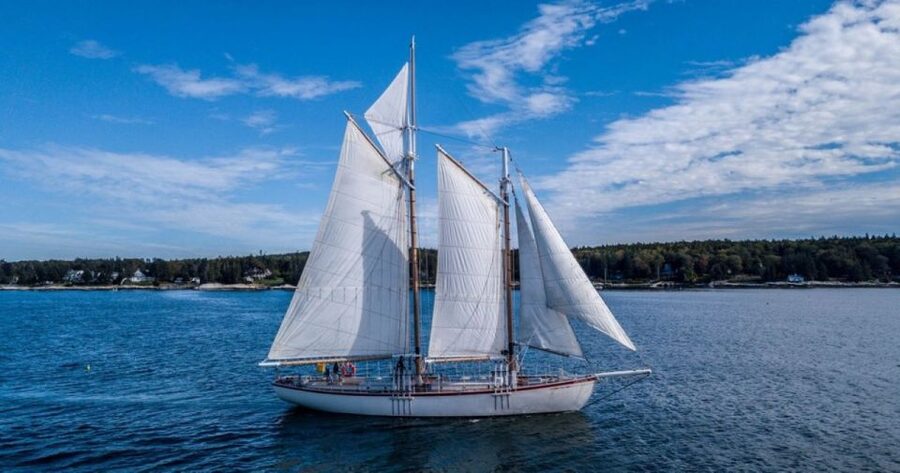 Boothbay Harbor: Sunset Sail to see the Maine Coastline - Captain Josh, first mate Michael, and the human side of the trip