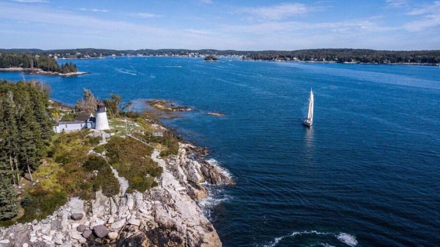 Boothbay Harbor: Sunset Sail to see the Maine Coastline - Who should book this sunset cruise?