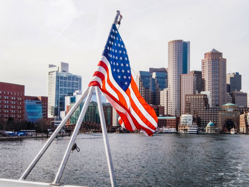 Boston: Boston Harbor Sunset Cruise - Drinks, snacks, and the onboard bar