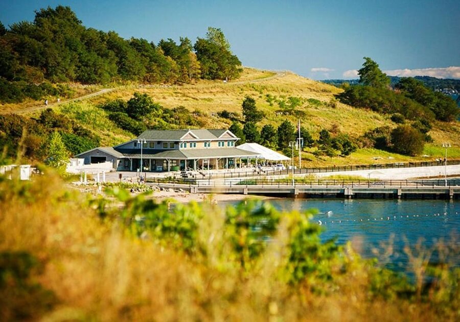 Boston Harbor Islands Ferry - A quick escape from downtown Boston