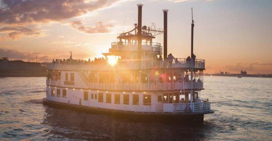 Boston: Scenic Moonlight Harbor Cruise - Key points to know before booking