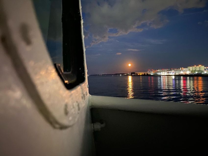 Boston: Scenic Moonlight Harbor Cruise - Is $33 a good value?