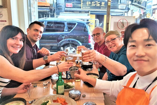 Busan Cruise Port – Premium Small Group Tour (Max 6 Guests) - BIFF Square and Gukje Market