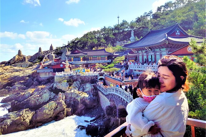 Busan Cruise Port – Premium Small Group Tour (Max 6 Guests) - Naeri-gil and Busan’s traditional hanok homes