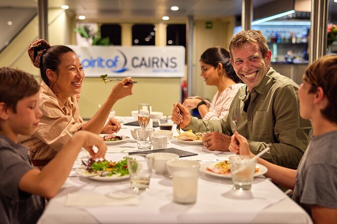 Cairns Catamaran Harbour and Dinner Cruise - What the boat is like
