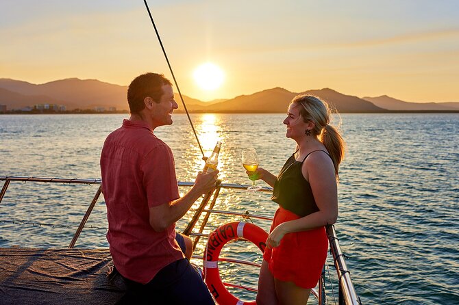 Cairns Catamaran Harbour and Dinner Cruise - Meeting at Marlin Marina at 6:00 pm