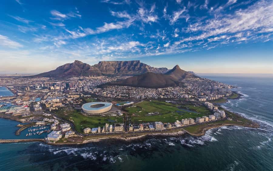 Cape Town: 20-Minute Helicopter Flight and Free Harbour Tour - The First View: Table Mountain to Hout Bay