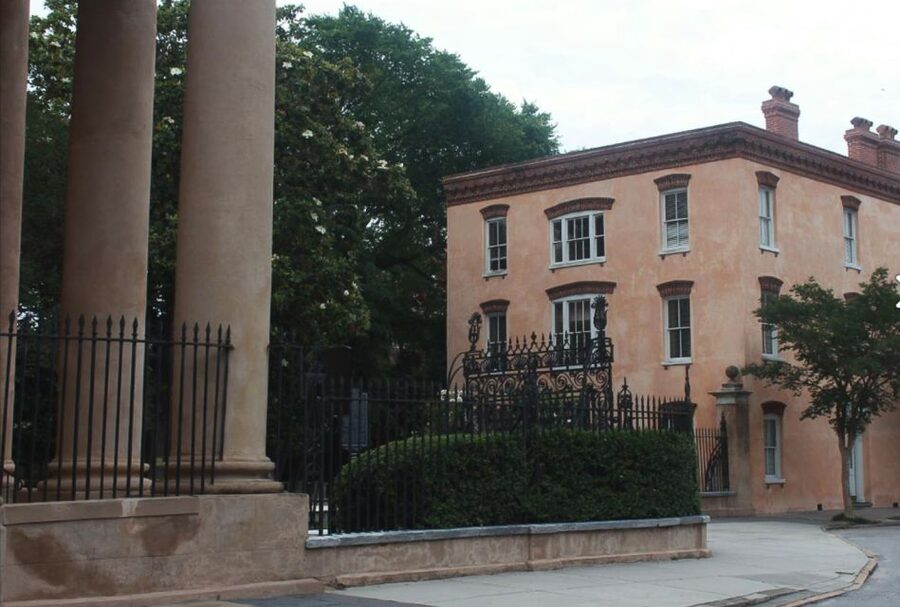 Charleston: Historic City Tour and Harbor Cruise - How strong is the harbor narration?