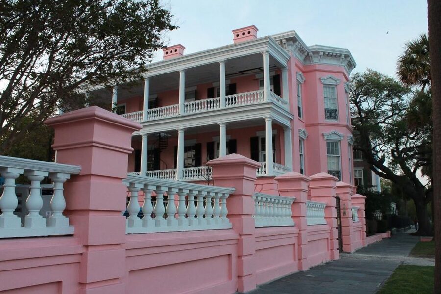Charleston: Historic City Tour and Harbor Cruise - Who should book this Charleston tour?