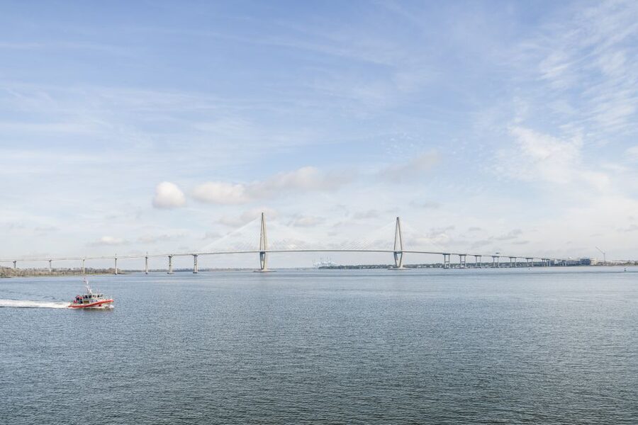 Charleston: Sightseeing Harbor Tour & Dolphin Watch - Fort Sumter: the harbor’s most important landmark