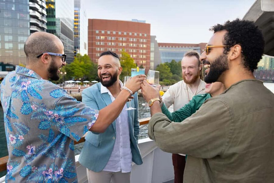 City Cruises Boston: Premier Brunch or Dinner Harbor Cruise - Five things to know before booking