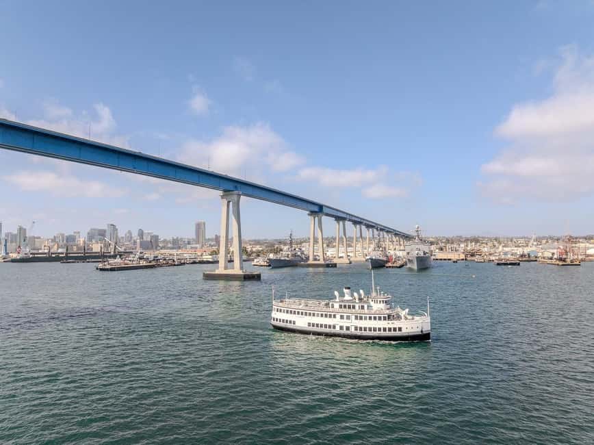 City Cruises San Diego: Best of the Bay Scenic Harbor Tour - Who should book this cruise?