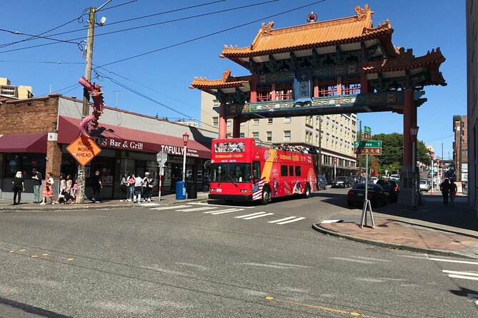 City Sightseeing Seattle HOHO Bus and Locks or Harbour Cruise - A smart first look at Seattle