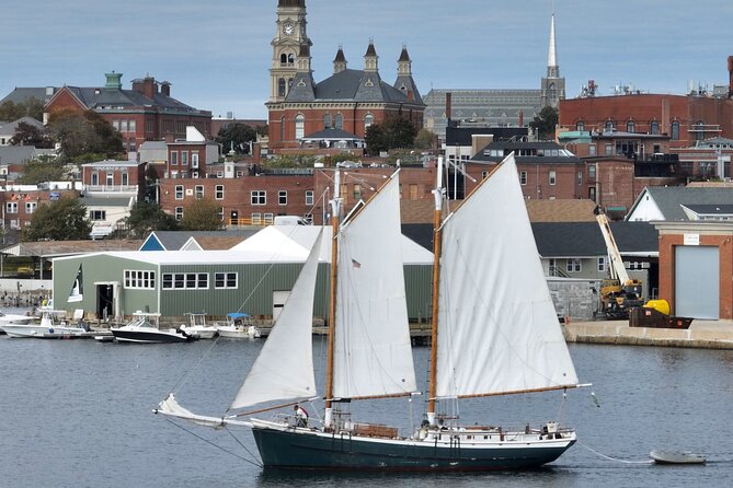 Classic Tall Ship Cruise in Boston Harbor - Food, drinks, and the best way to use the 90 minutes