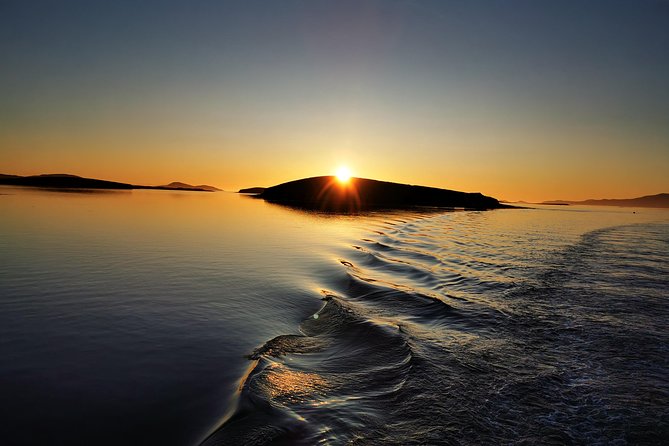 Clew Bay Cruise, Westport ( 90 minutes ) - A guide-led trip with an Irish sense of humor