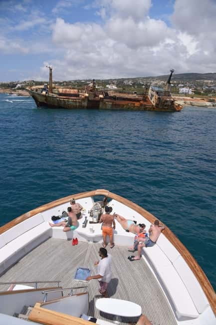 Cruise from Paphos Harbour to Blue Lagoon: All Inclusive - Sailing Past Coral Bay and the Sea Caves