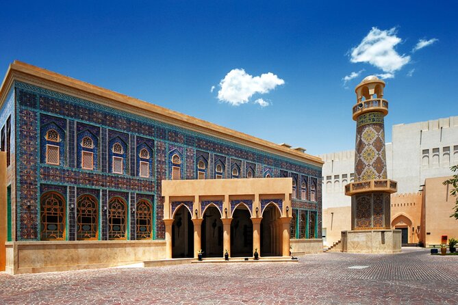 Doha City Souq Waqif Katara Pearl Qatar and Old Doha Port Tour - What this four-hour Doha tour really covers