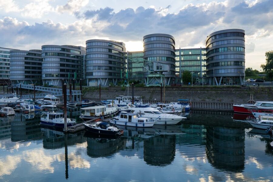 Duisburg: Guided Walking Tour through the inner harbour - Why Duisburg’s inner harbour is worth your time