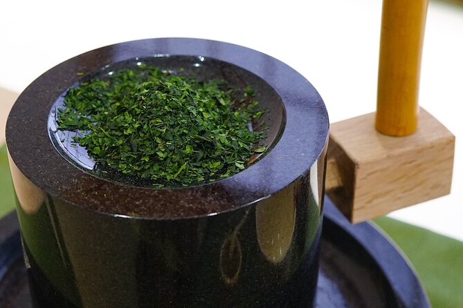 Dynamic Tokyo: Tokyo Tower, Tea Experience, Bay Cruise Day Tour - The matcha session: a casual tea lesson