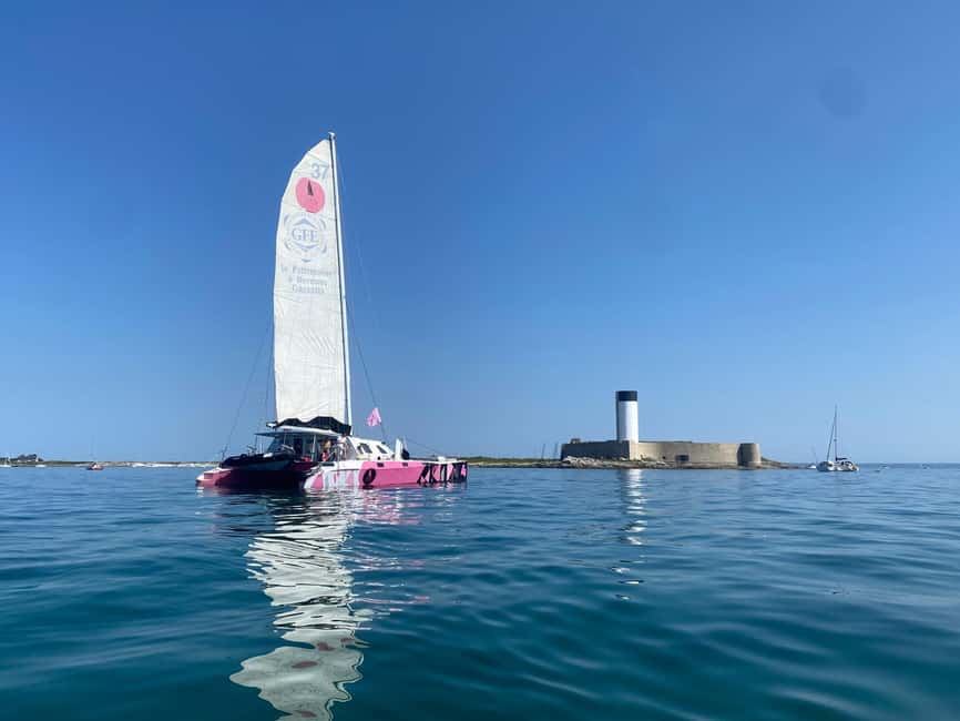 Evening 2-hour cruise in Lorient harbor - Meeting the crew on the beach