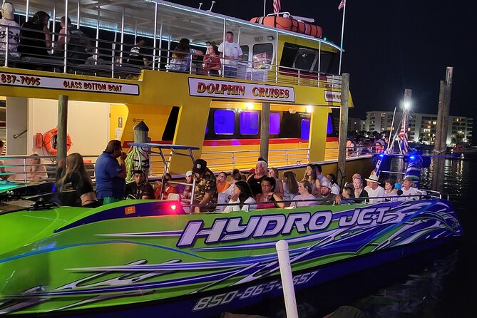 Fireworks Cruise in Destin Harbor aboard the hydrojet - The mood on board: music, breeze, and crew