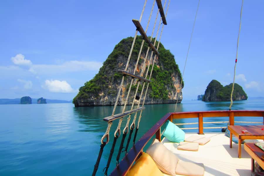 From Phuket: Full-Day Phang Nga Bay Cruise with Meals - Koh Hong: the day’s main swim and beach stop