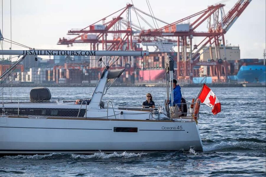 Halifax: Best of Halifax Harbour Tour - Setting Sail From Downtown Halifax