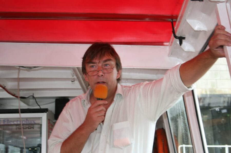 Hamburg: 1-Hour Harbor Cruise - Comfort, timing, and what to bring