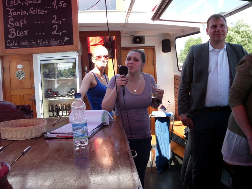 Hamburg: 1-Hour Harbor Cruise - Blohm and Voss, container terminals, and port machinery