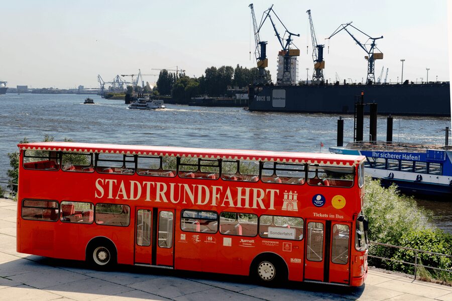 Hamburg Discovery: Bus Tour with Harbor & Alster Lake Cruise - Why this Hamburg combination works
